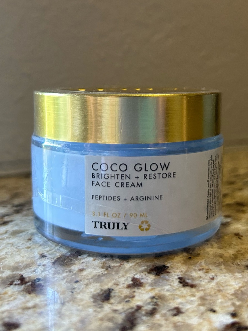 TRULY Coco Glow Brighten + Restore Face Cream -